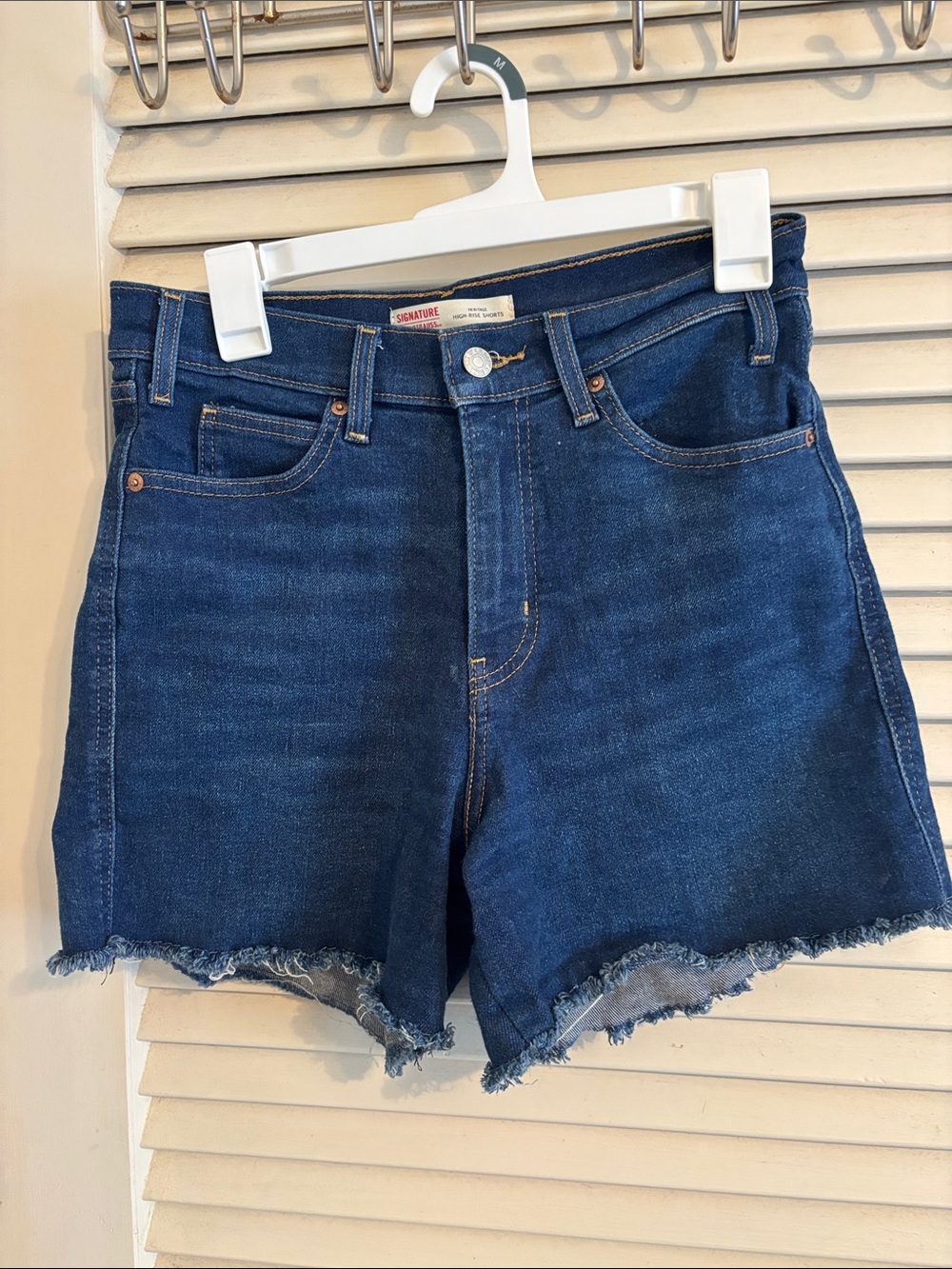 Signature by Levi Strauss Dark Indigo High-Rise Frayed Hem Jean Shorts
